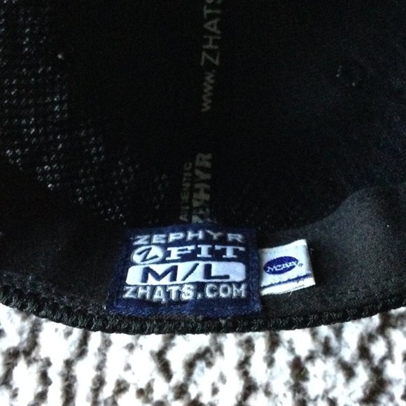 University of Louisville Cardinals Fitted Hat/Cap - Picture 6 of 6